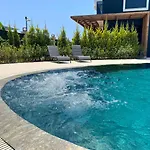 Boutique 16 - Experience *